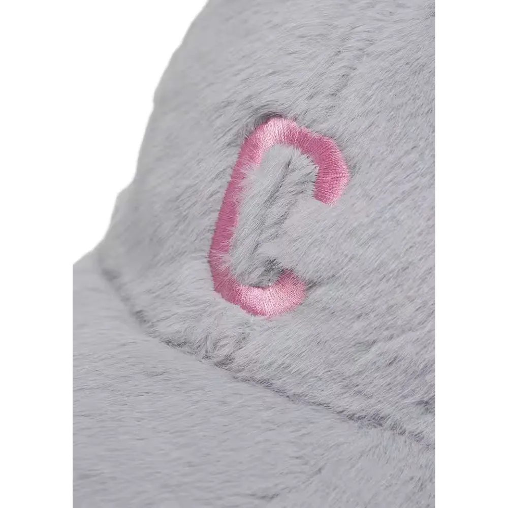 Codello Cap aus Teddyplüsch mit C-Patch Farbe grau – Bild 2