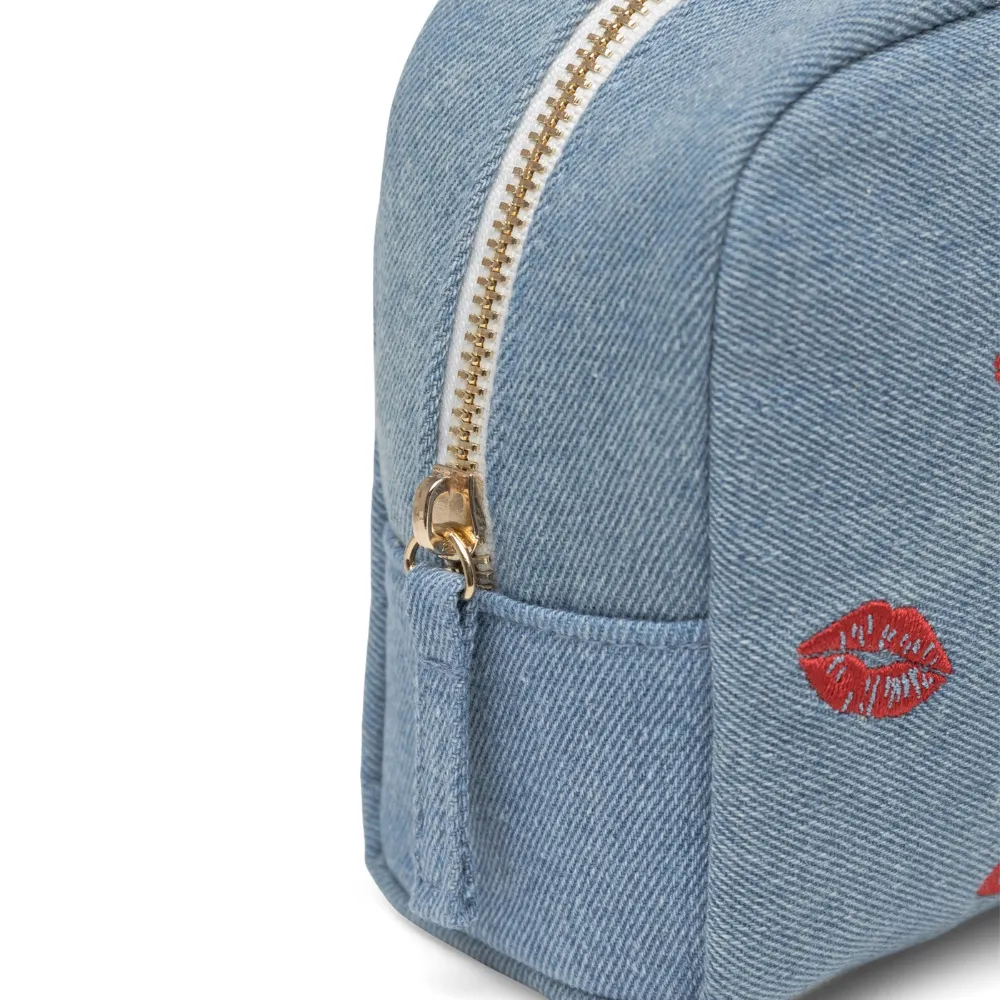 Codello Kosmetiktasche mit Kussmund-Stickerei – Bild 2