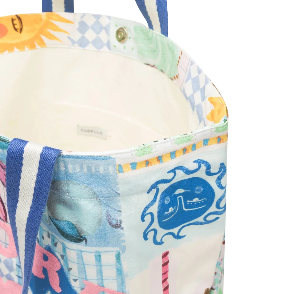 Codello Shopper aus Canvas mit Mustermix und Amore-Stickerei – Bild 5