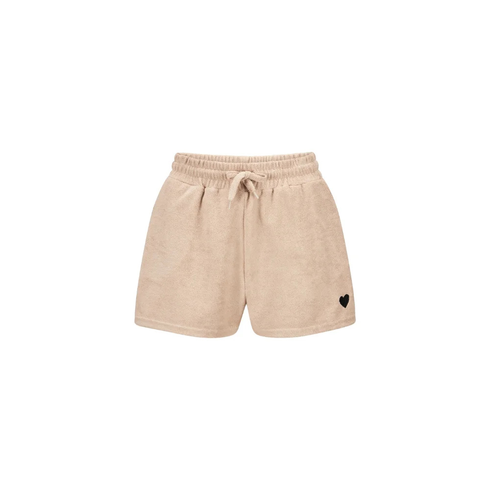 Codello Frottee-Shorts mit Herz-Stickerei Farbe Beige – Bild 2