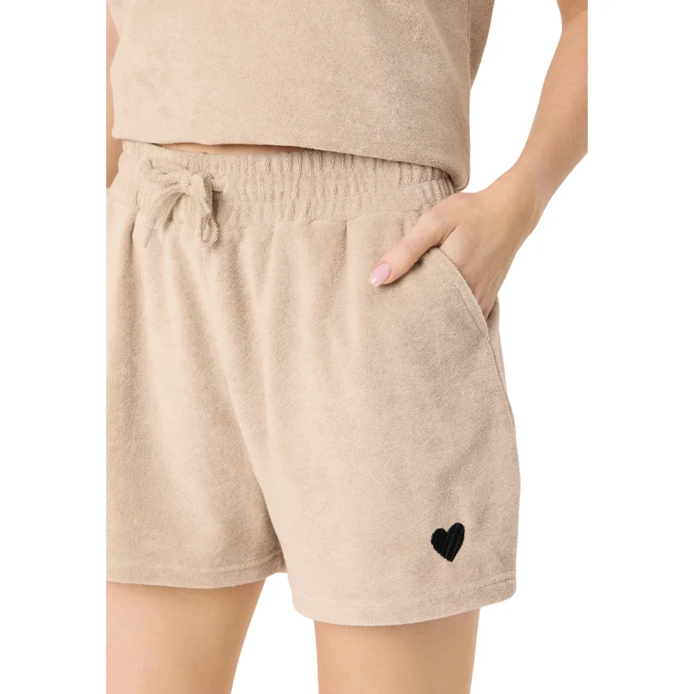 Codello Frottee-Shorts mit Herz-Stickerei Farbe Beige – Bild 6