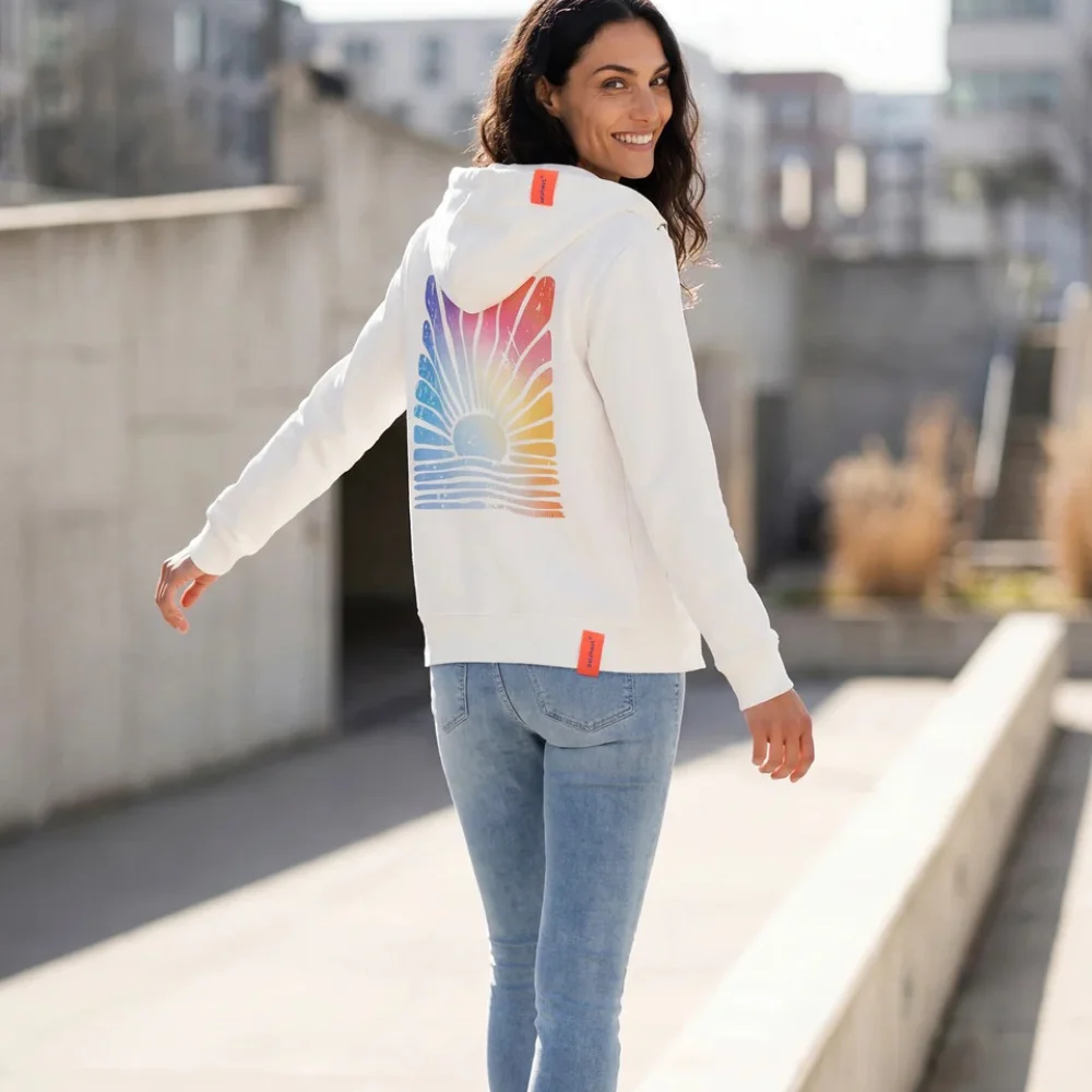 Salzhaut Damen Kapuzensweatjacke Appelsnut Offwhite – Hoodie Jacke mit Rückenprint SALE – Bild 3